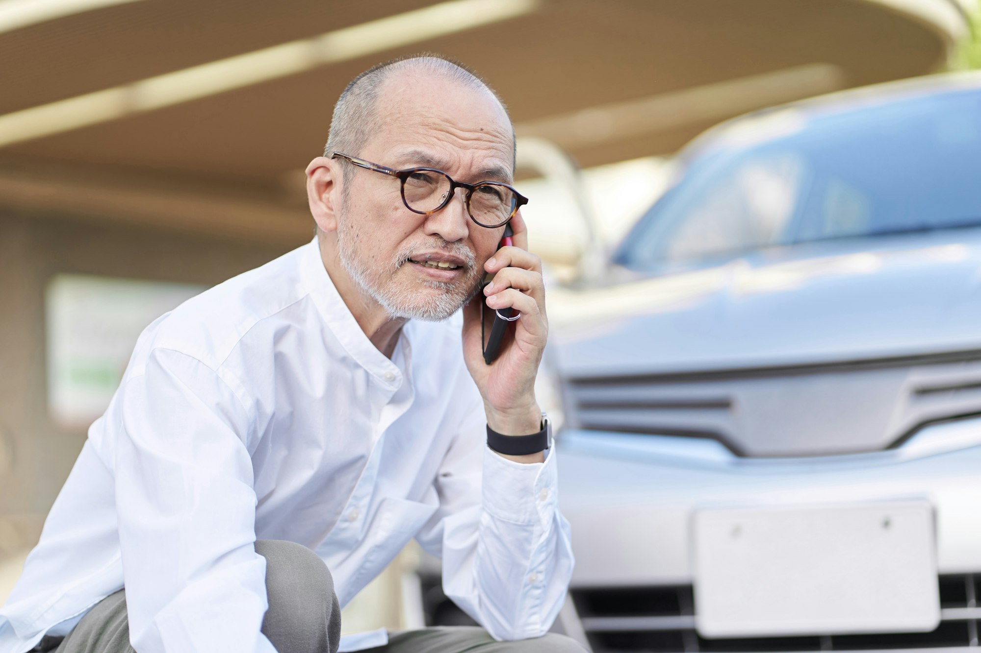 Elderly people who cause personal injury in a car