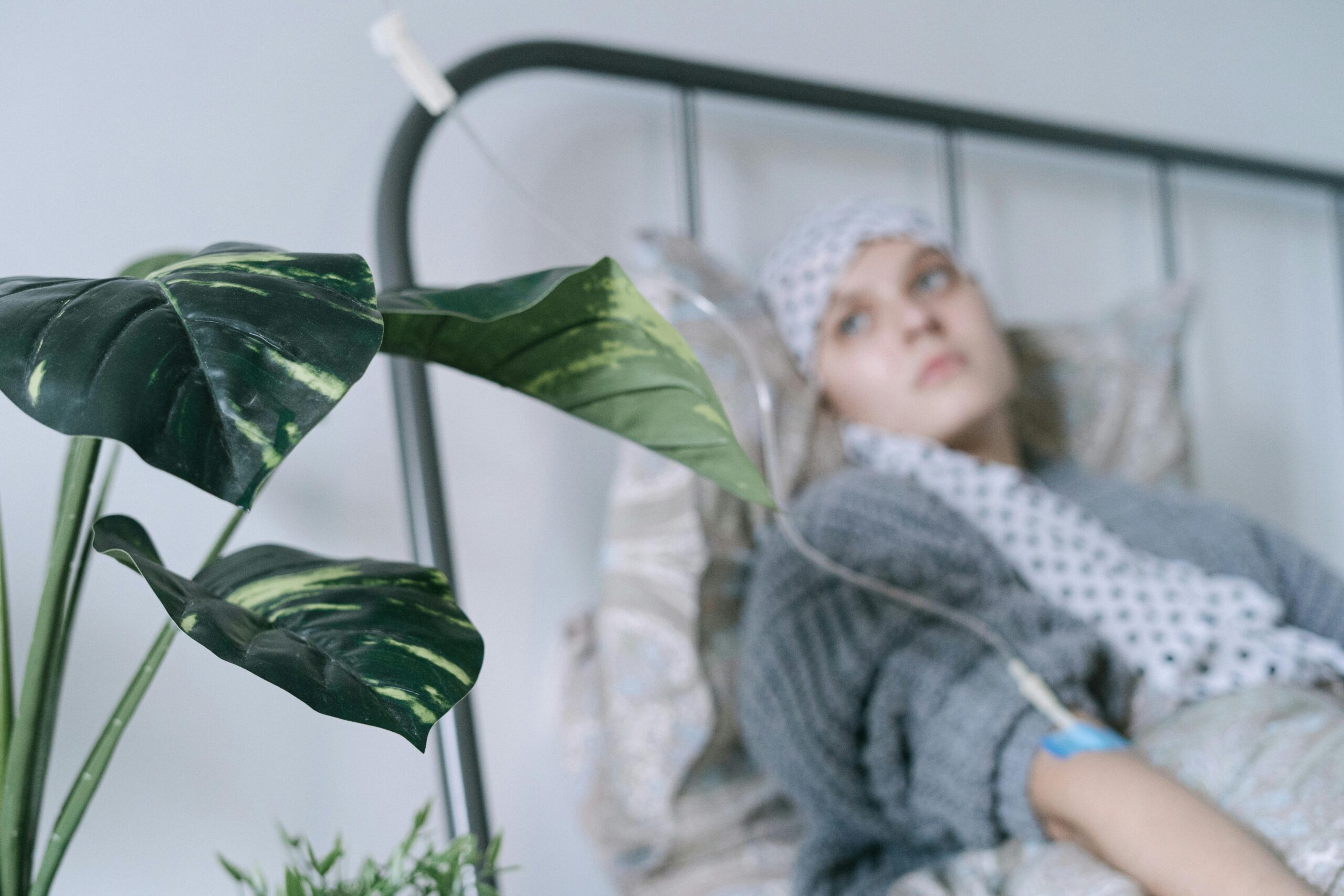 patient-getting-chemotherapy-treatment-1