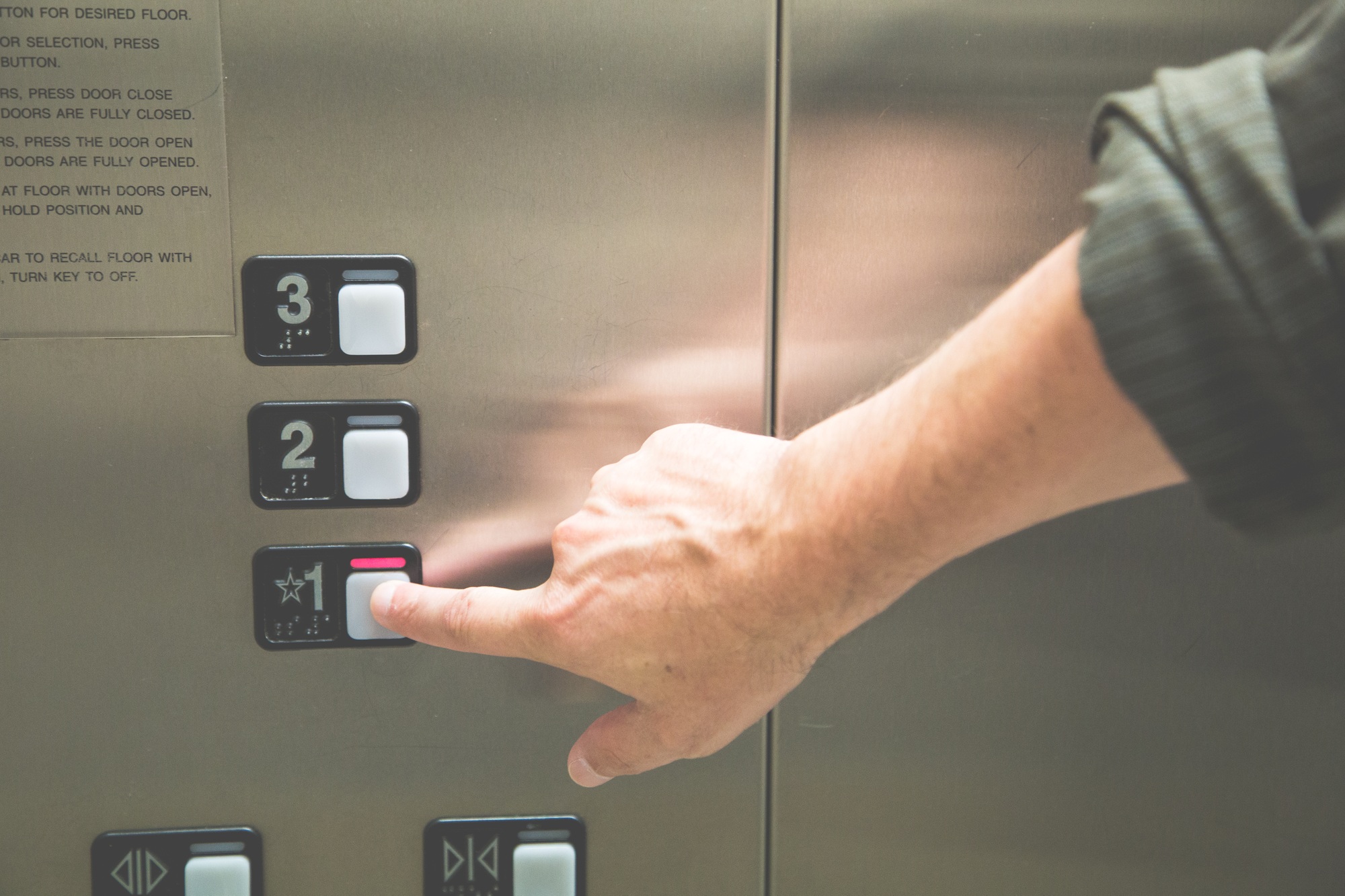 elevator buttons