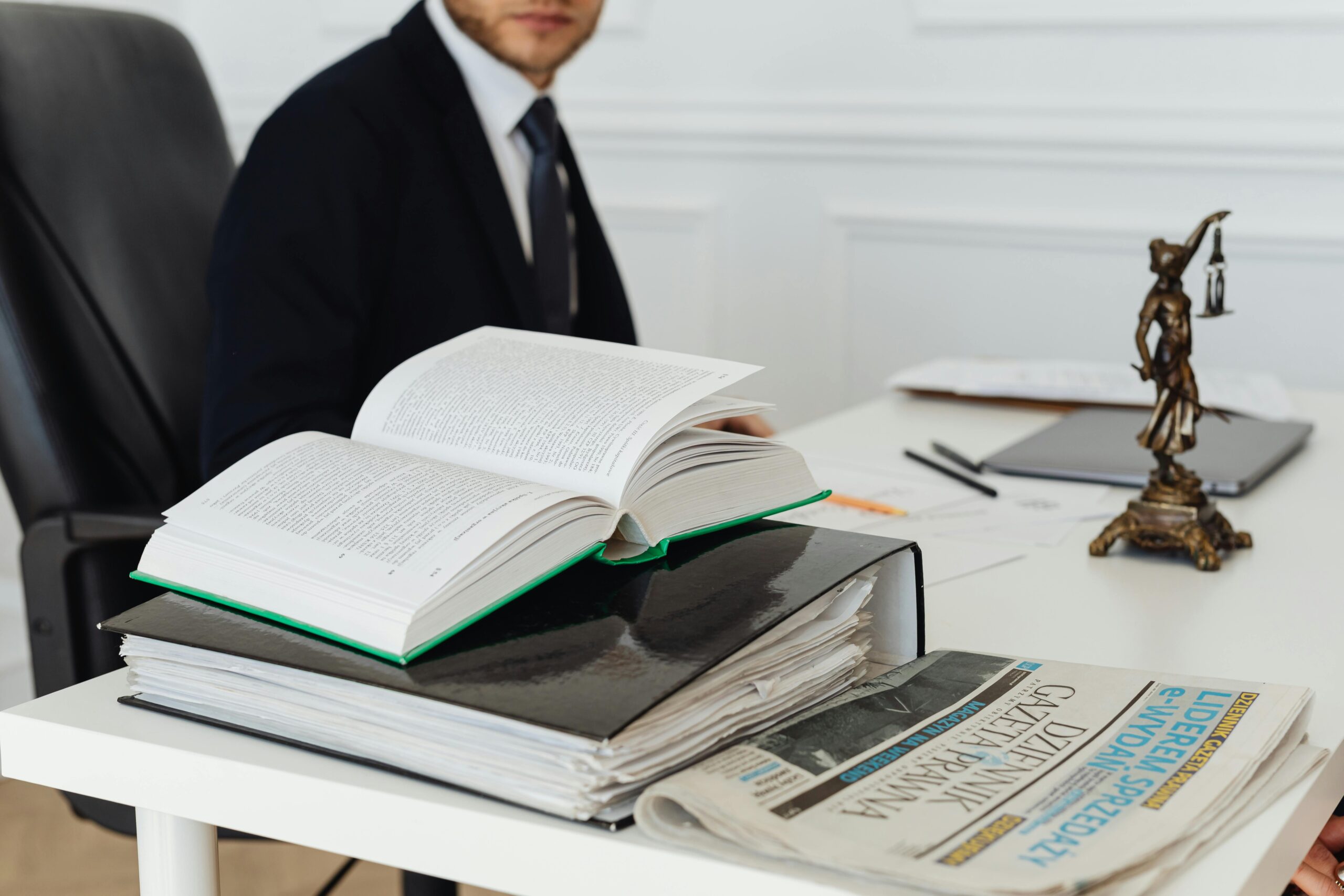 Arbitration vs. Litigation in Las Vegas: Faster Resolution or Bigger Payout?