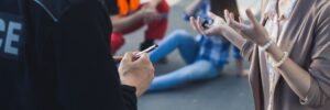 Cómo redactar una declaración de testigo después de un accidente de coche